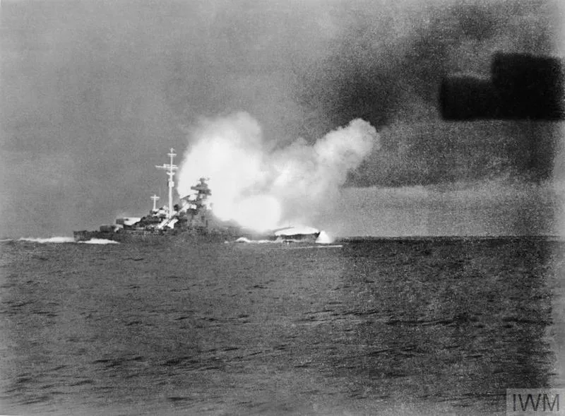 Bismarck firing on HMS Hood